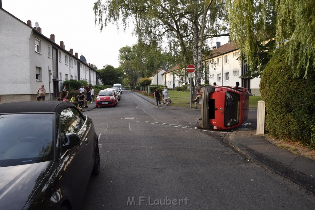 VU Koeln Porz Gremberghoven Auf dem Streitacker Breidenbachstr P11.JPG - Miklos Laubert